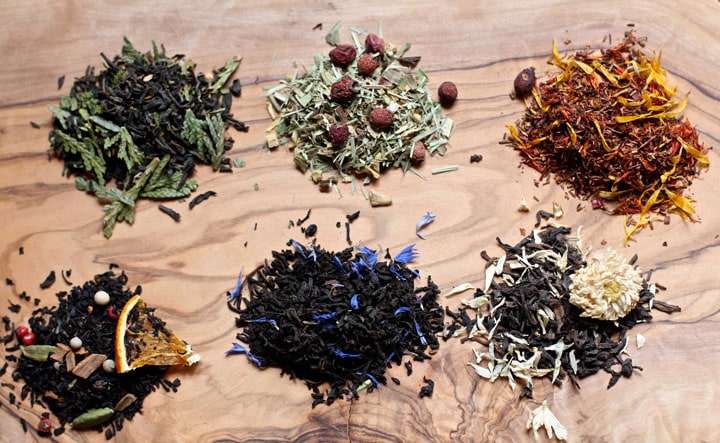 What Kind of Herbal Blends Can Help With Cigarette Cessation?