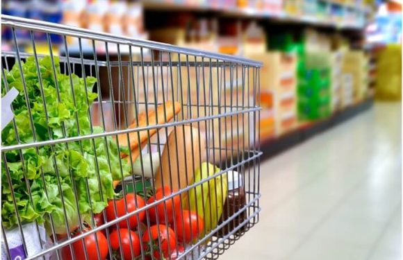 A healthy Grocery Shopping After Undergoing Bariatric Surgery