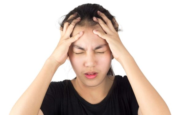 Best remedies to perform at home to get relief from headache and migraine