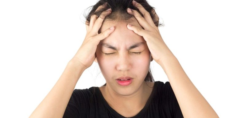 Best remedies to perform at home to get relief from headache and migraine