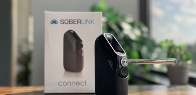 What is Soberlink, the Handheld Alcohol Monitoring Device?