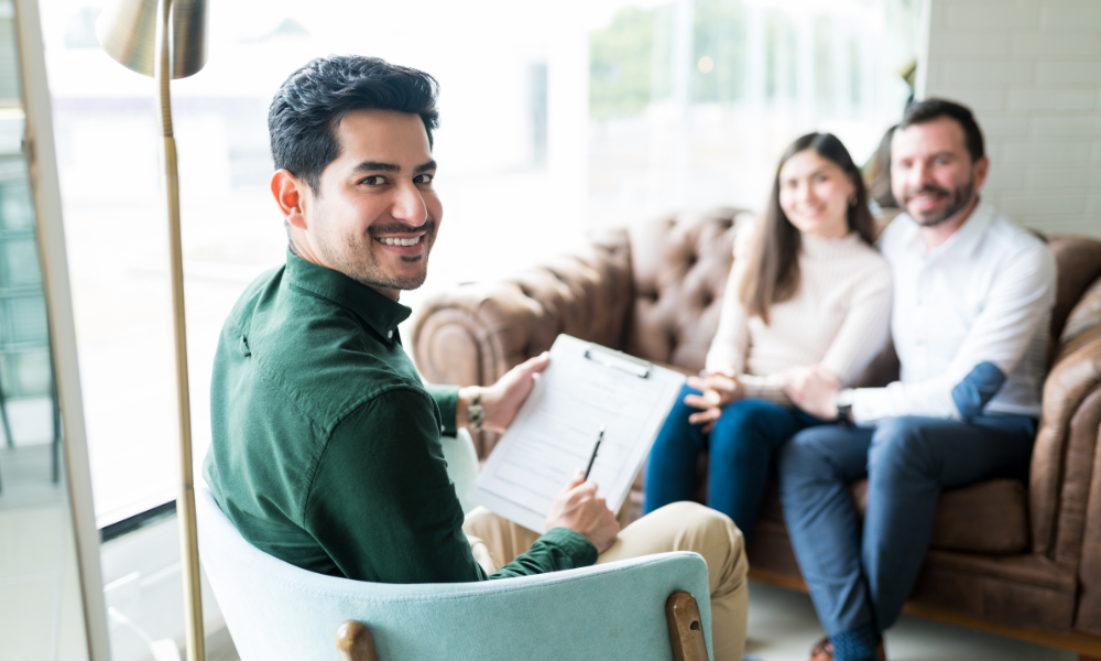Understanding the Benefits of Counseling for Married Couples