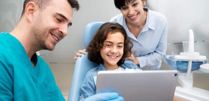 Maintaining A Beautiful Smile Through Routine Family Dentistry