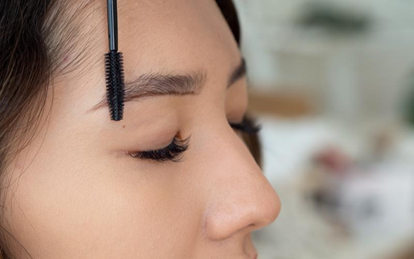 5 Mistakes People Make After Eyebrow Lamination