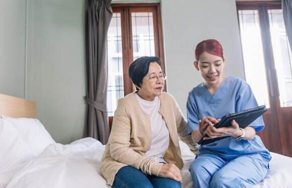 Why More Families Are Choosing Home Rehabilitation Services After a Stroke