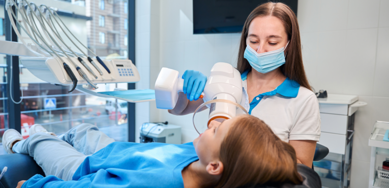 How General Dentistry Incorporates Restorative And Preventive Balance