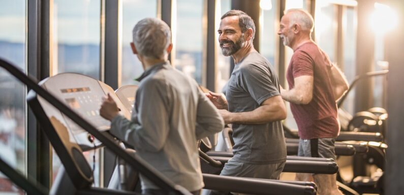 Lifestyle Changes That Naturally Increase Testosterone Levels: A Holistic Approach