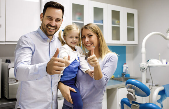 3 Ways Family Dentistry Supports Healthy Smiles For Seniors