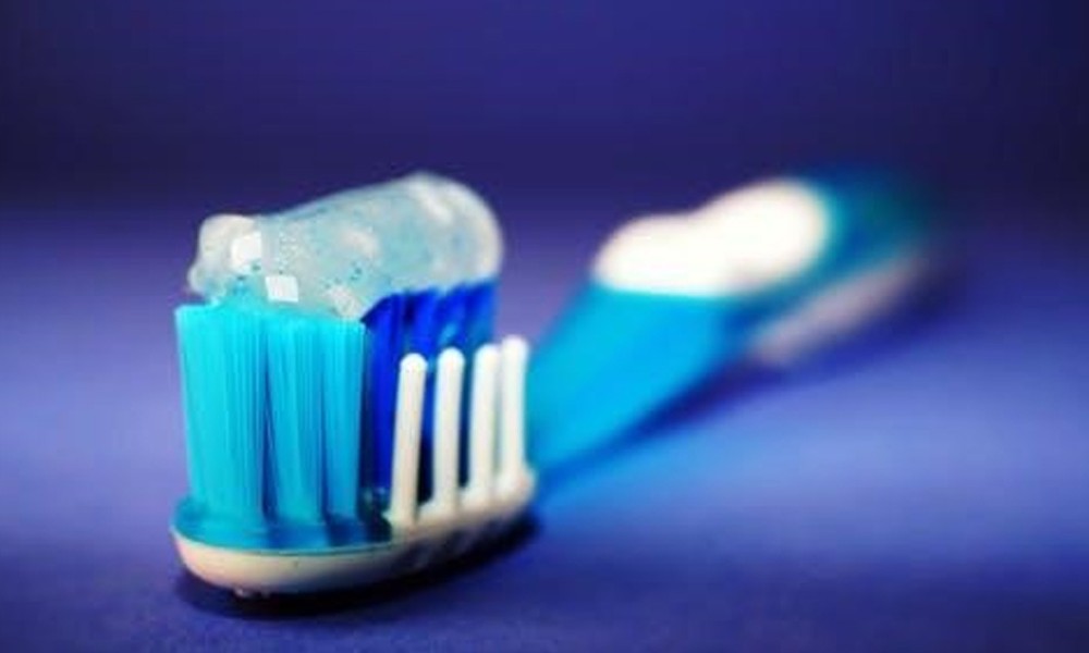 Why Your Dentist May Recommend Lifestyle Changes Based On Oral Clues