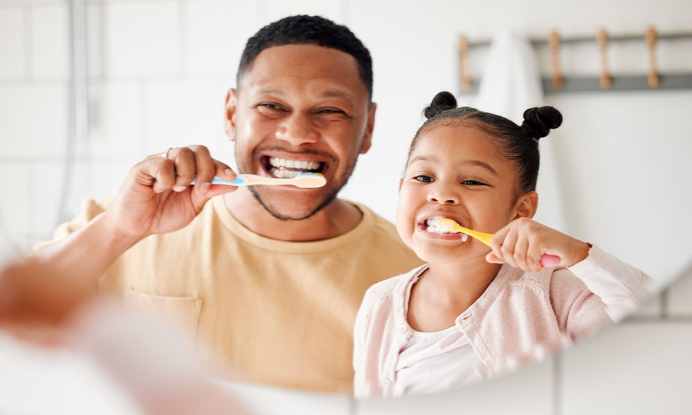 4 Ways Family Dentists Simplify Dental Care For Busy Parents