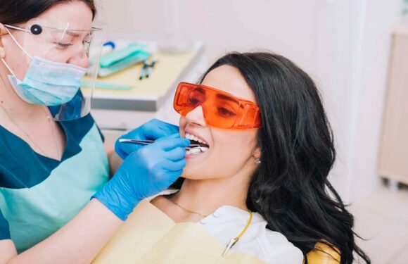 4 Ways Cosmetic Dentistry Can Enhance Routine Dental Care