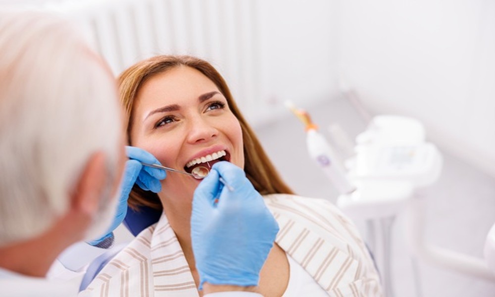 6 Smile Makeover Steps Every Family Dentist Can Guide You Through